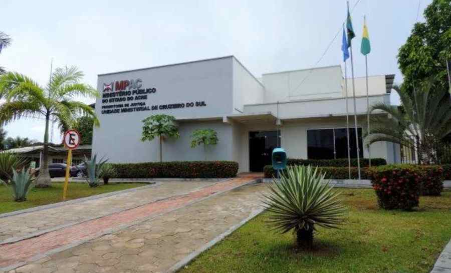 Cruzeiro do Sul: MPAC denuncia profissional de saúde que expôs adolescente em trabalho de parto